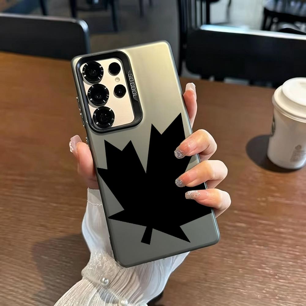 Modne etui na telefon D-D-DsQu – Phone Cases Hard recenzja i cena