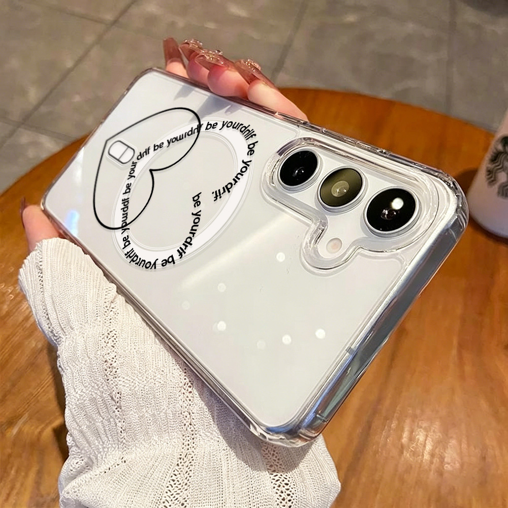 Etui na telefon z serduszkiem  – Clear Magsafe Case recenzja i cena